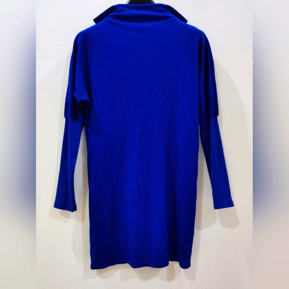 Stylish blue dress - Picture 4 of 5